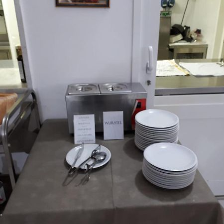 Hotel Bianchi Viareggio Exteriör bild